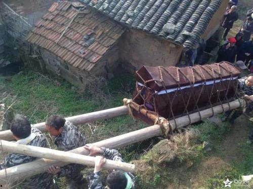 广西农村土葬视频,传统与变迁的交织画卷